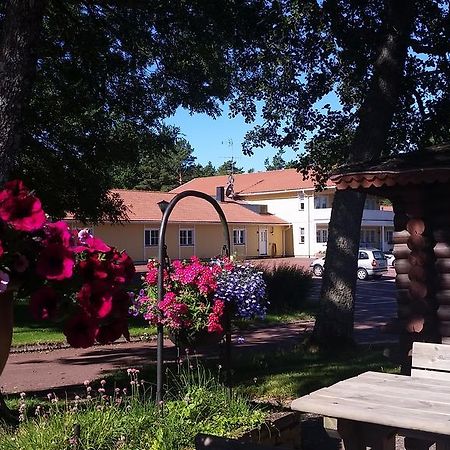 Basto Hotel & Stugby Palsbole Eksteriør bilde