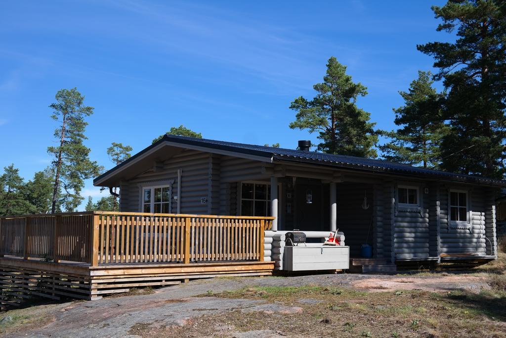 Basto Hotel & Stugby Palsbole Eksteriør bilde