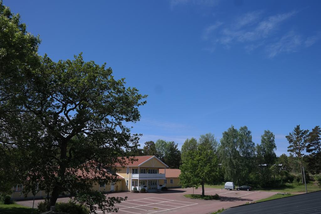 Basto Hotel & Stugby Palsbole Eksteriør bilde