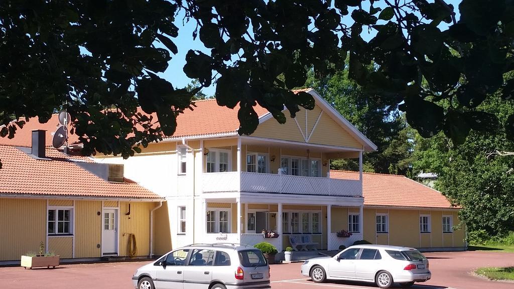 Basto Hotel & Stugby Palsbole Eksteriør bilde